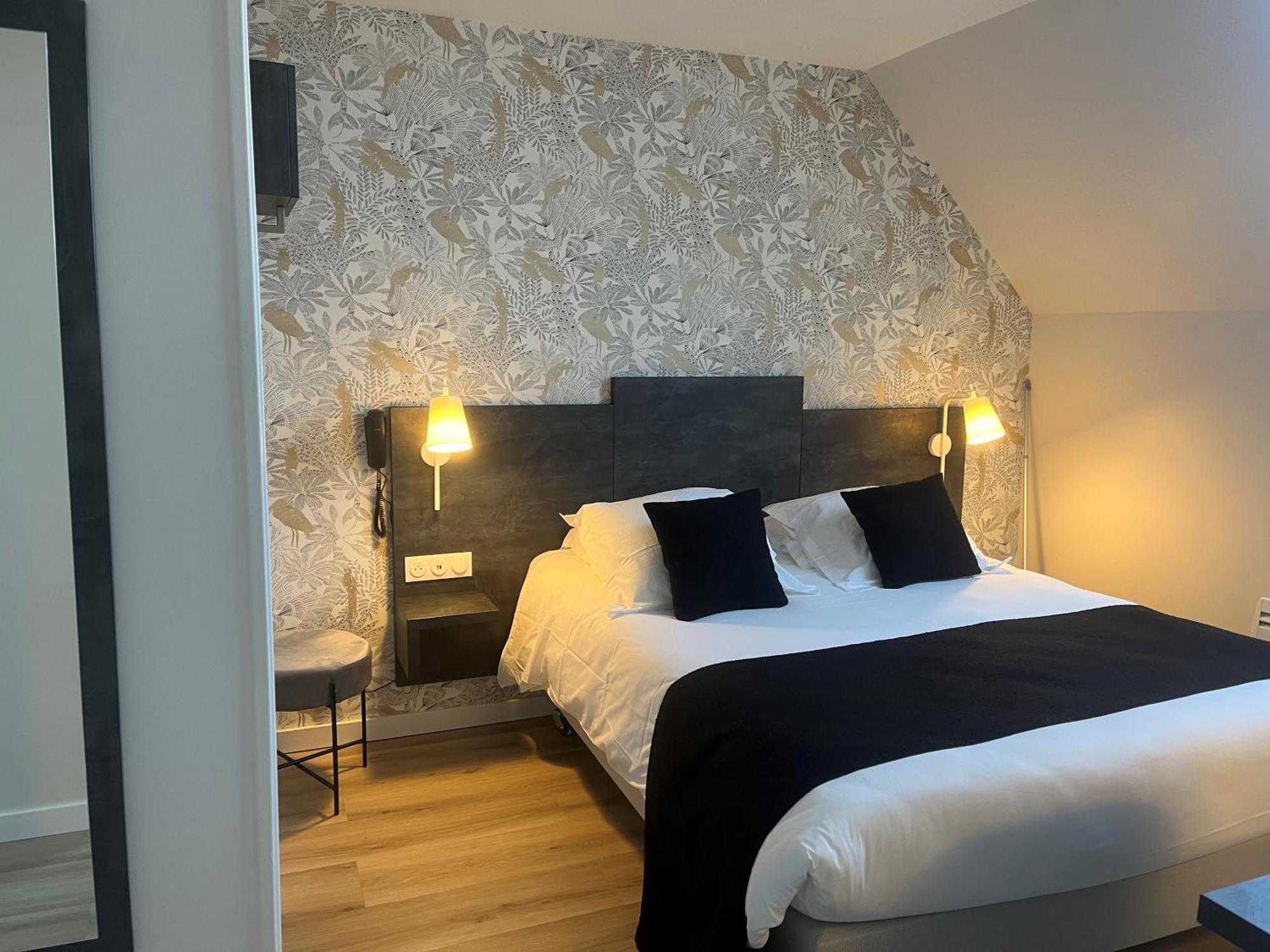 Logis - Hotel De La Baie De Somme ル・クロトワ エクステリア 写真